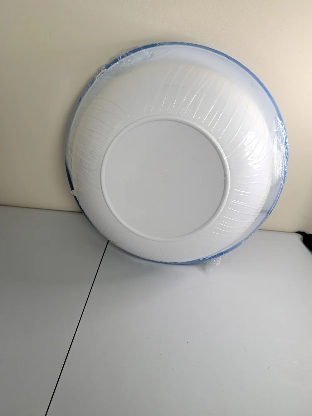 Sterilite 8-Piece Nesting Mixing Bowls in Light Blue B31